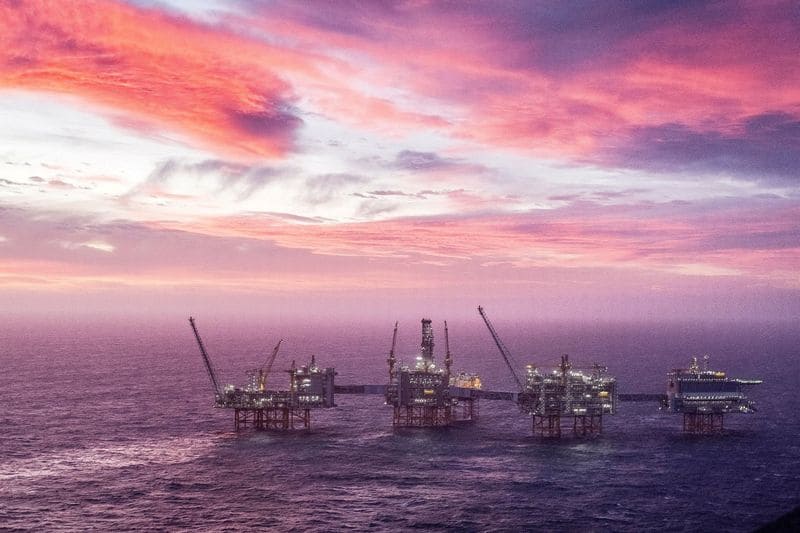 Berita+Fundamental+Komoditi+Oil