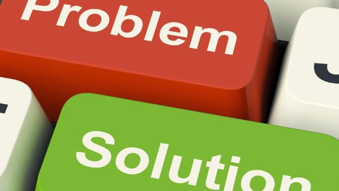 Solusi perbedaan akun demo dan akun real