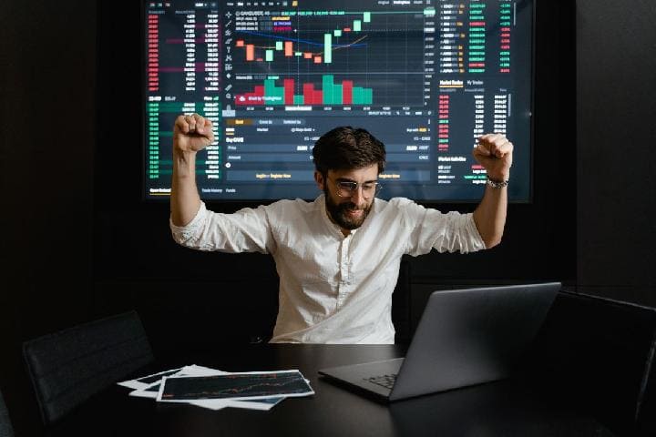 Alasan orang tertarik ke Forex