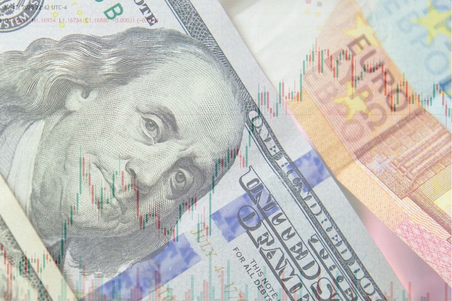 Faktor yang mempengaruhi Pair EURUSD